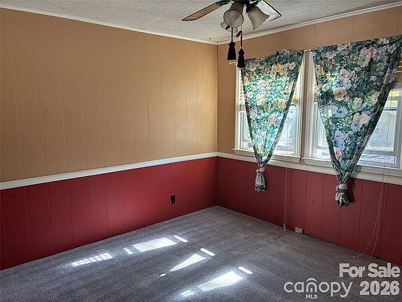 5th image of 1504 Hunsinger Ave