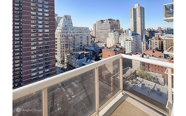 Rented by Douglas Elliman | media 15