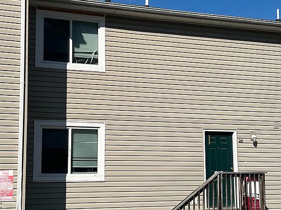 2nd image of 524 Calhoun St APT 28