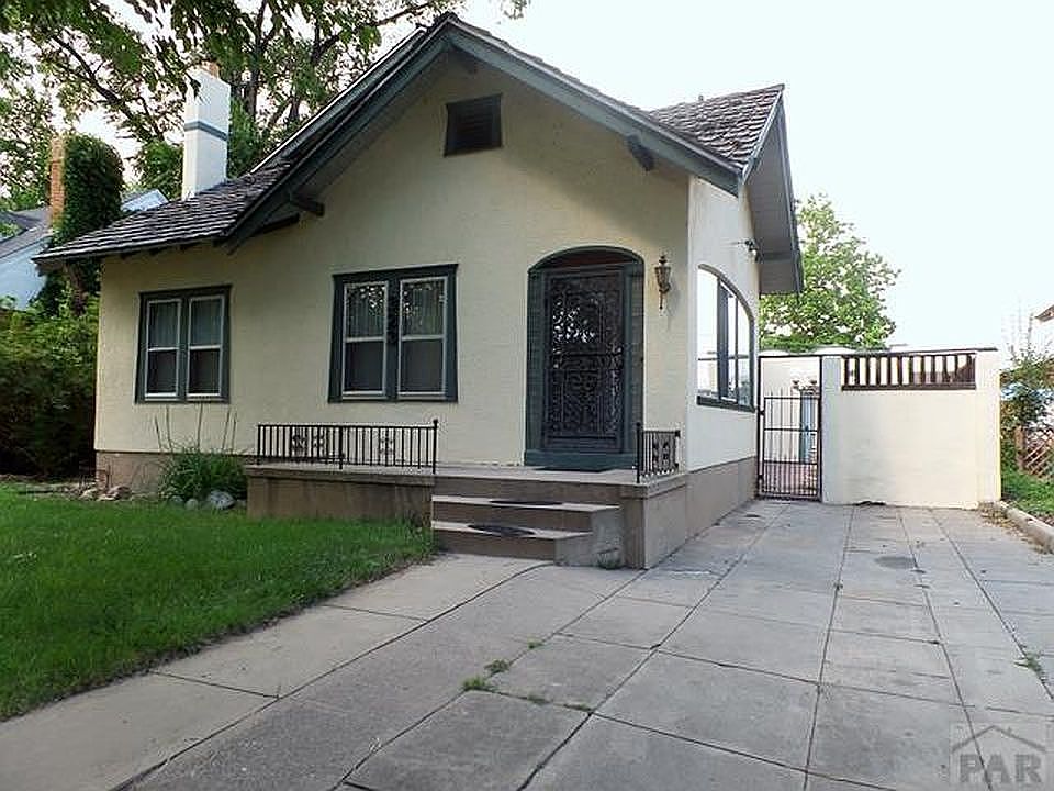 1st image of 323 W Orman Ave