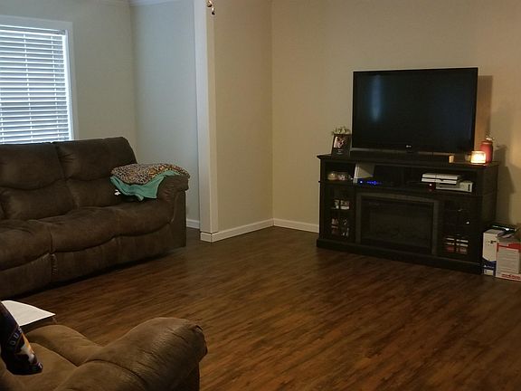 2nd image of 1053 Fig St