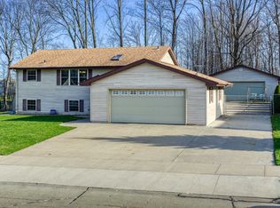 247 W Morningside Dr, Kaukauna, WI 54130