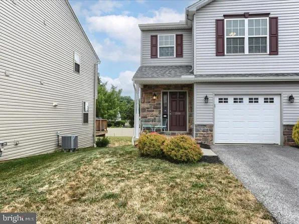 206 Westhafer Ct, Mechanicsburg, PA 17055