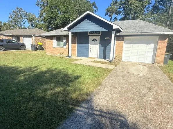 304 Jill St, Conroe, TX 77303