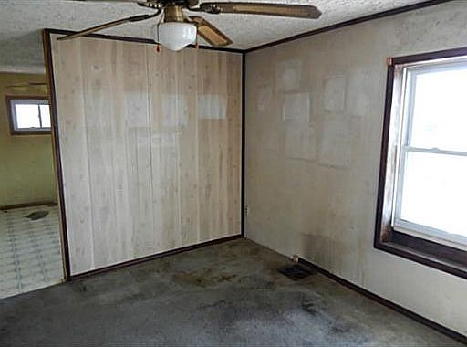 4th image of 208 S Lansdowne Ave