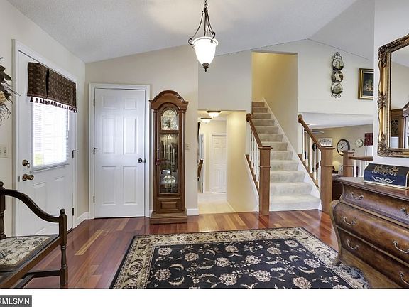 5th image of 5549 Garden Dr