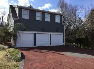 223 Grey Rock Rd, Southbury, CT 06488