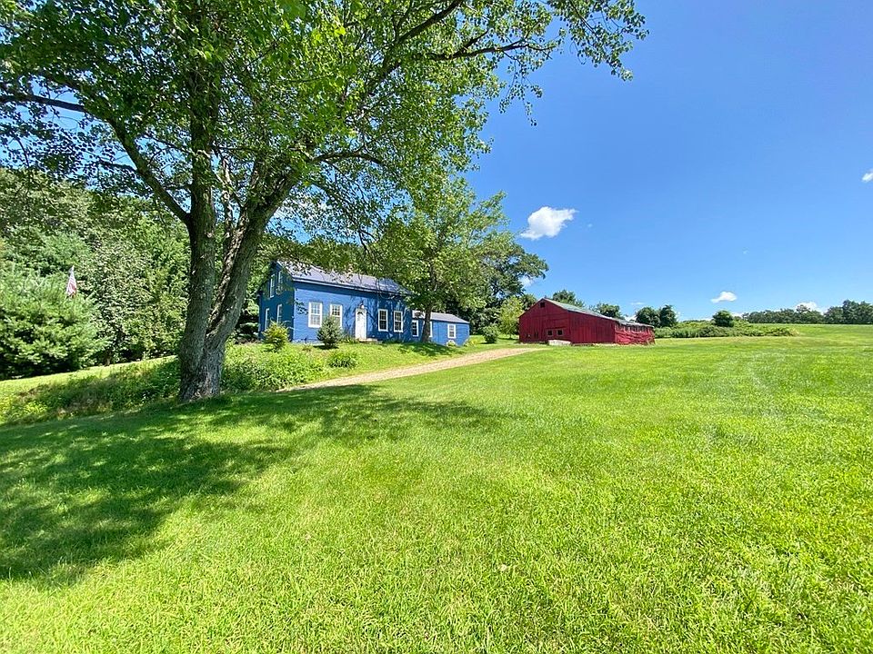 22 Brookfield Rd, North Brookfield, MA 01535 Zillow