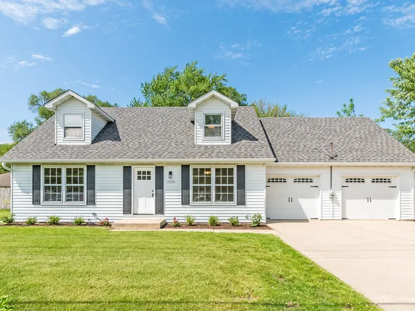 1028 W Kennedy Rd, Braidwood, IL 60408