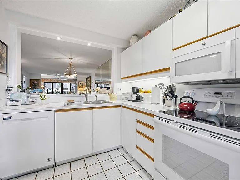 5627 Ashton Way #5627 — Photo 8