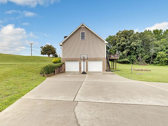3rd image of 4267 Mount Zion Rd