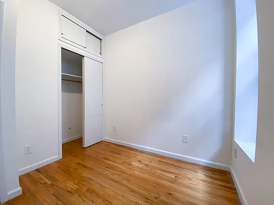 Rented by MAPT Residential LLC | media 4