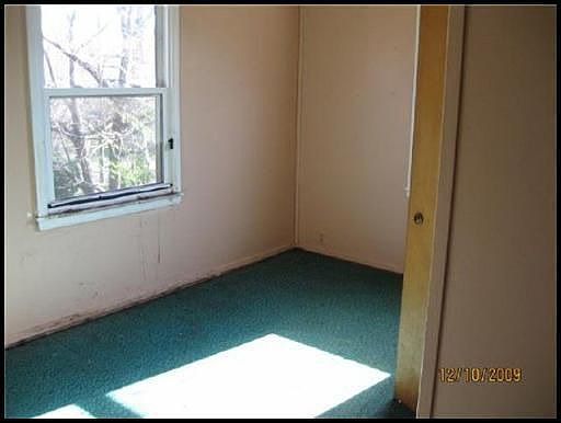 4th image of 601 Avenue A