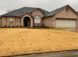 3735 McConnell Dr, Conway, AR 72034