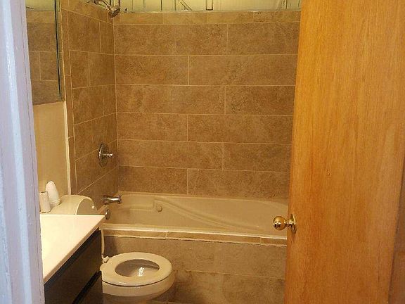 3rd image of 22517 Jackson Ct APT 5B