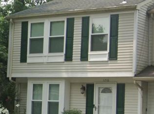 1216 Patriot Ln, Bowie, MD 20716