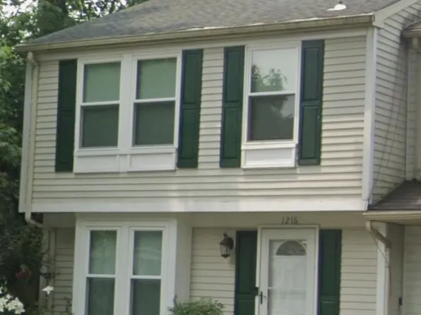 1216 Patriot Ln, Bowie, MD 20716