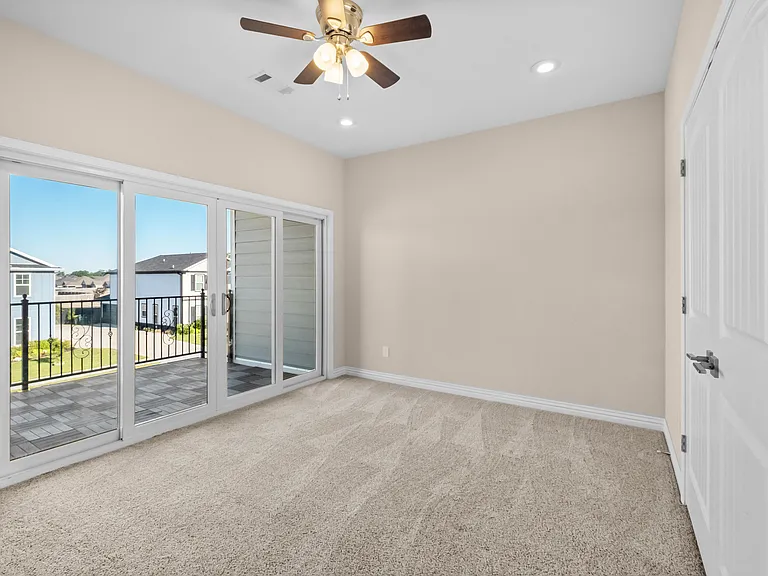 1737 W Broadway Pl — Photo 22