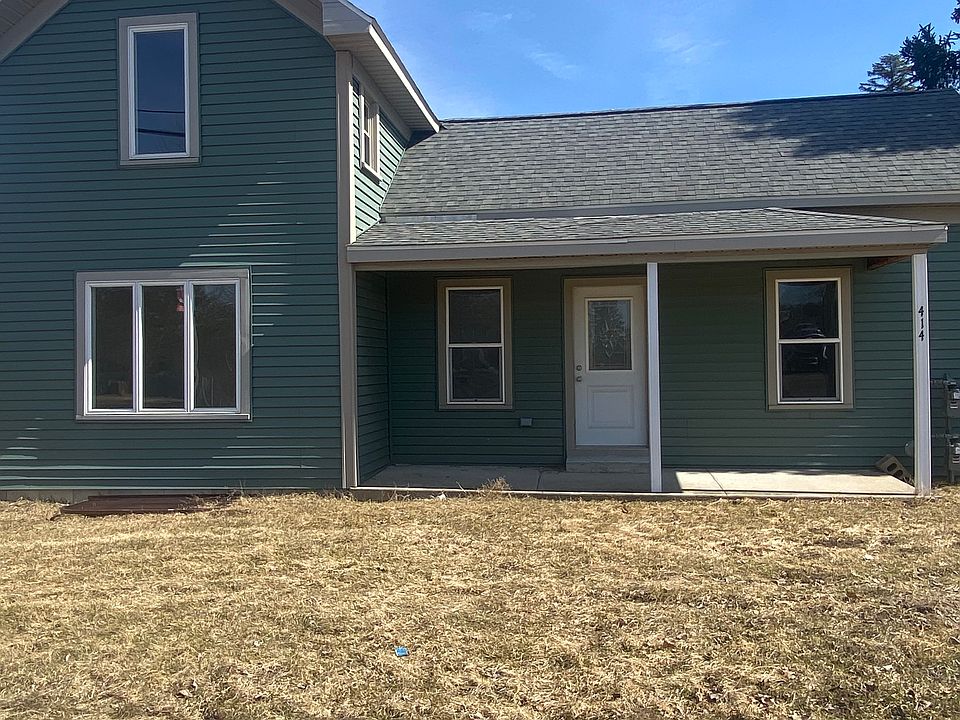 Front Entrance with covered porch. Great place for outdoor seating.