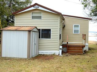 27021 S First Point Landing Rd, Goetzville, MI 49736