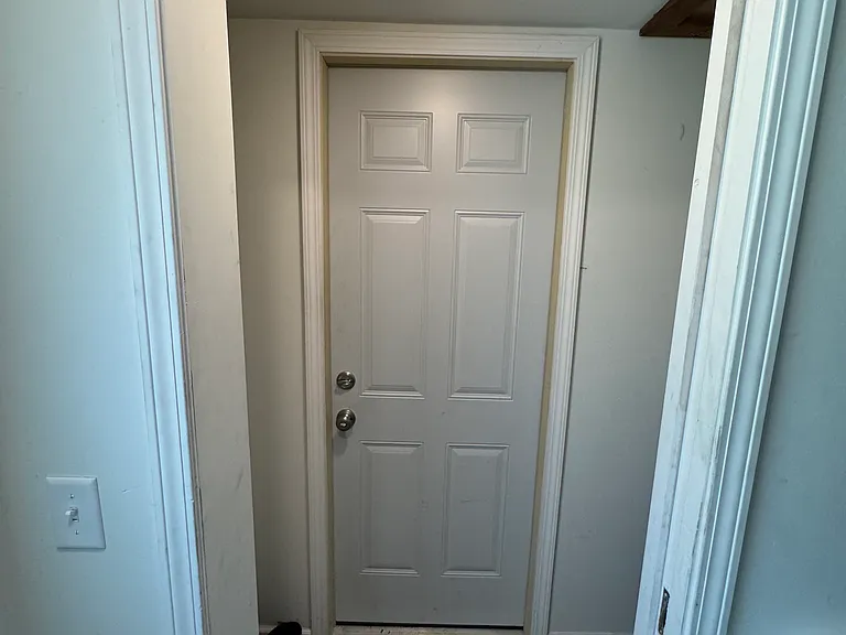 220 W Williams St — Photo 28