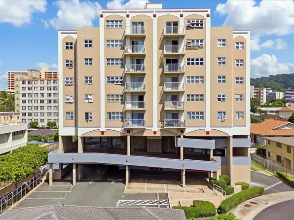 802 Punahou St APT 708, Honolulu, HI 96826