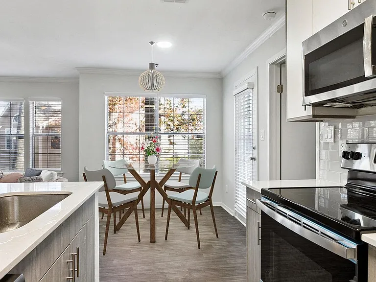 Briarhill Apartment Homes — Photo 4