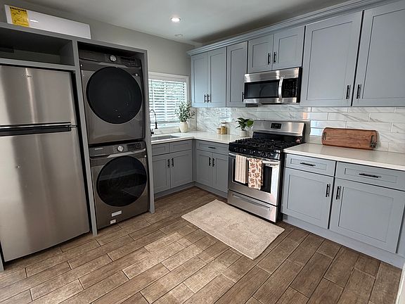 2nd image of 2269 El Sol Ave