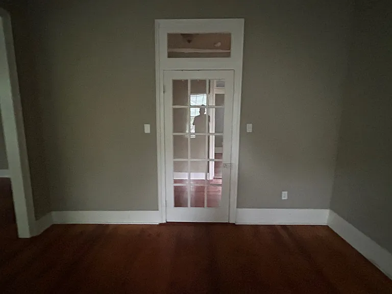 729 Royal St — Photo 13