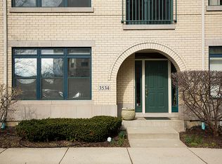 3534 Patten Rd, Highland Park, IL 60035