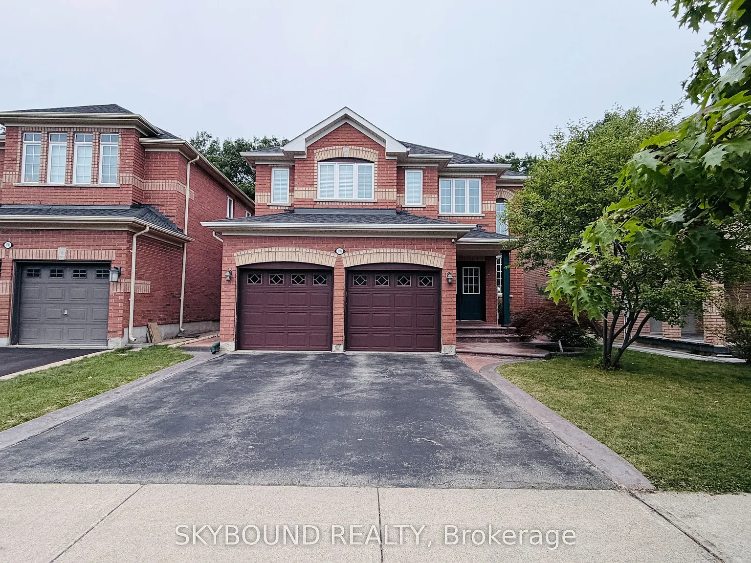 4 bed, $4,795 — Photo 1