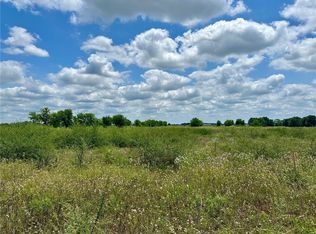 48 9th St, Navasota, TX 77868