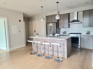 1650 Commonwealth Ave #304C, Brighton, MA 02135