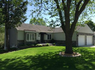 3520 Maple St, West Des Moines, IA 50265