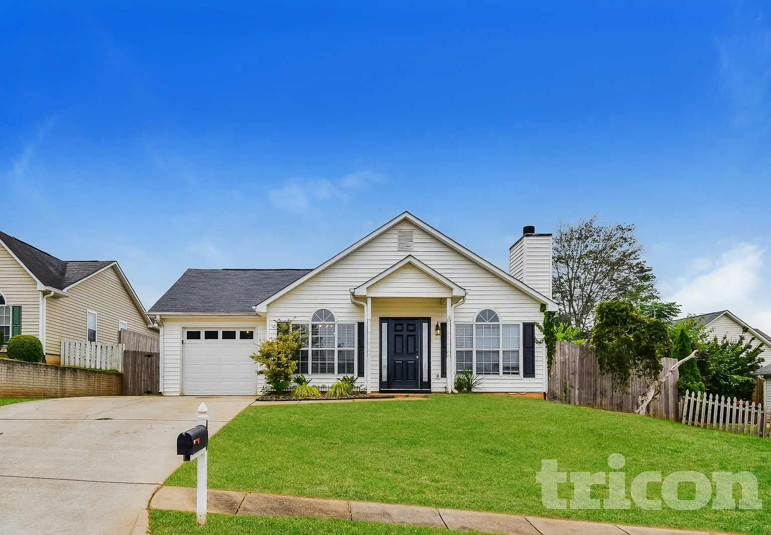 406 Village Circle Stockbridge GA — Photo 1
