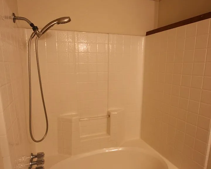 3211 S Donnybrook Ave — Photo 16