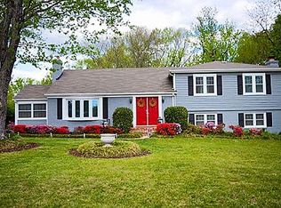 6540 Montrose St, Alexandria, VA 22312