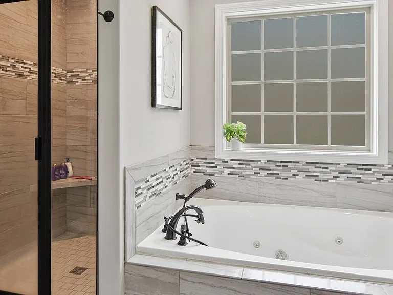 3141 Timberdale Dr — Photo 16
