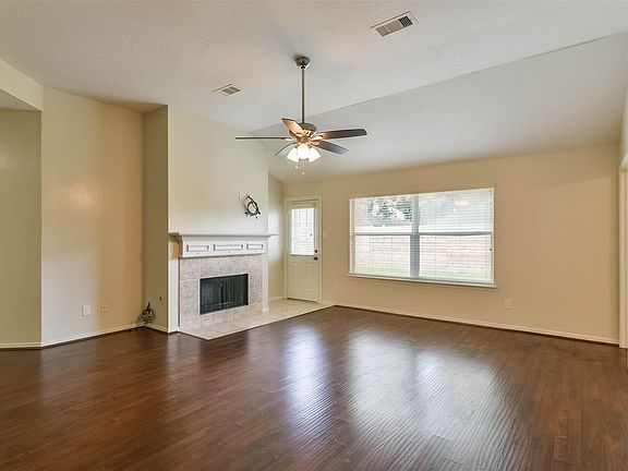 5th image of 11006 Thorncliff Dr