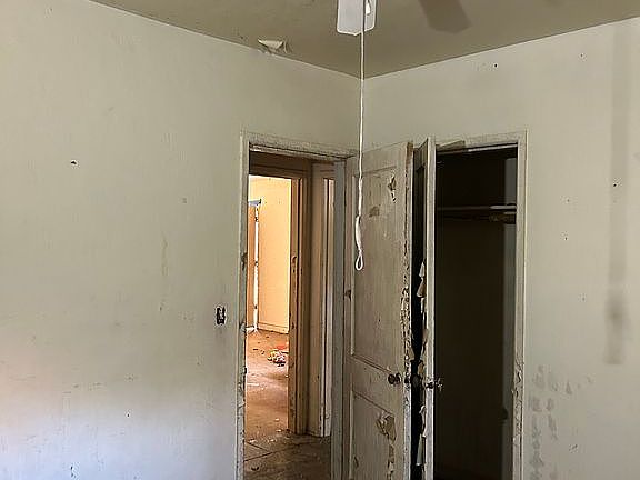 4th image of 1604 W 29th Ave