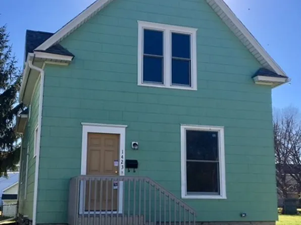 1423 Bever Ave SE, Cedar Rapids, IA 52403