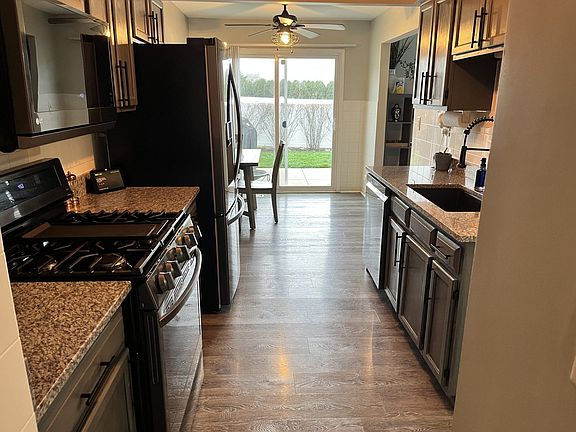 5th image of 1221 Dunamon Dr