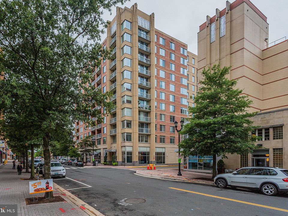 1st image of 1020 N Highland St Unit 1111