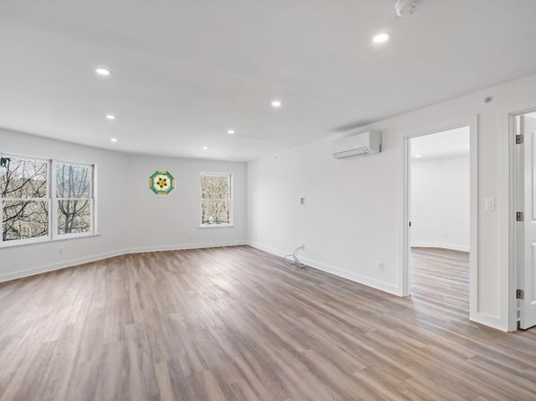 7 Hill St FLOOR 4