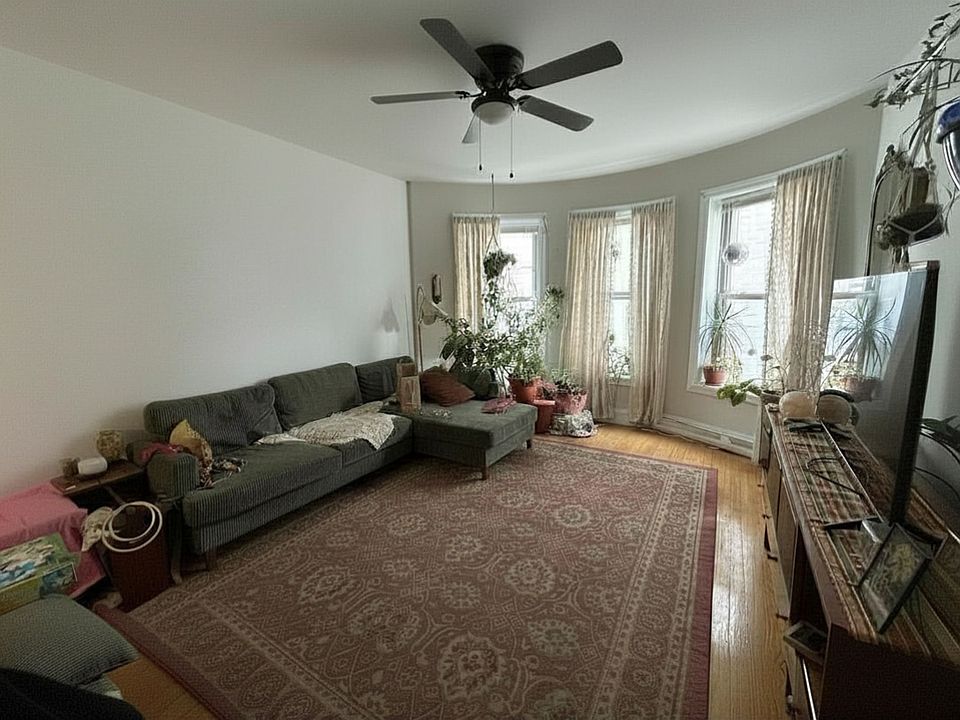 1st image of 2021 N Humboldt Blvd APT 1E