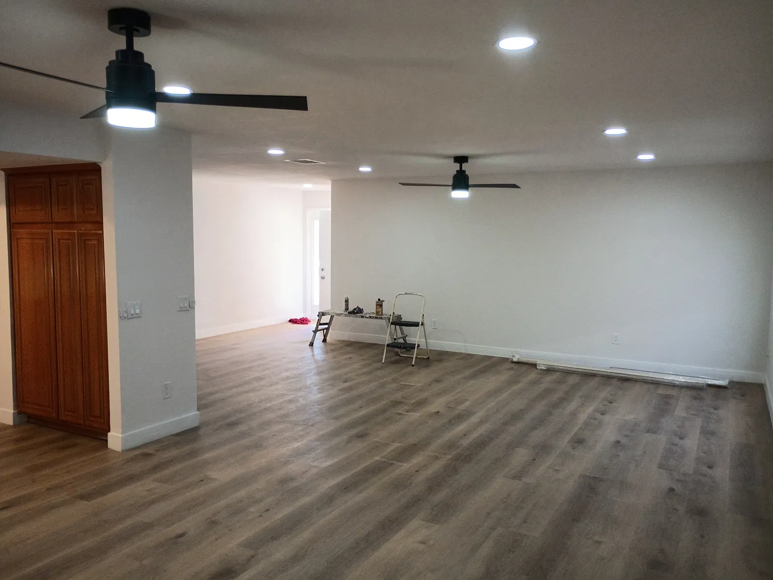 4 bed, 2011 sqft, $2,450 — Photo 3