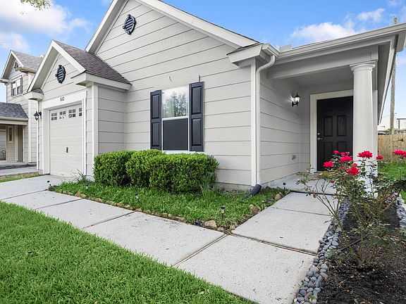 2nd image of 3602 Fuller Bluff Dr