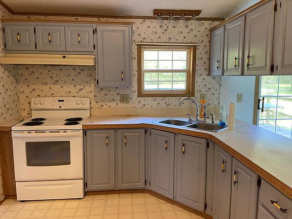 5th image of 166 Elmington Pl