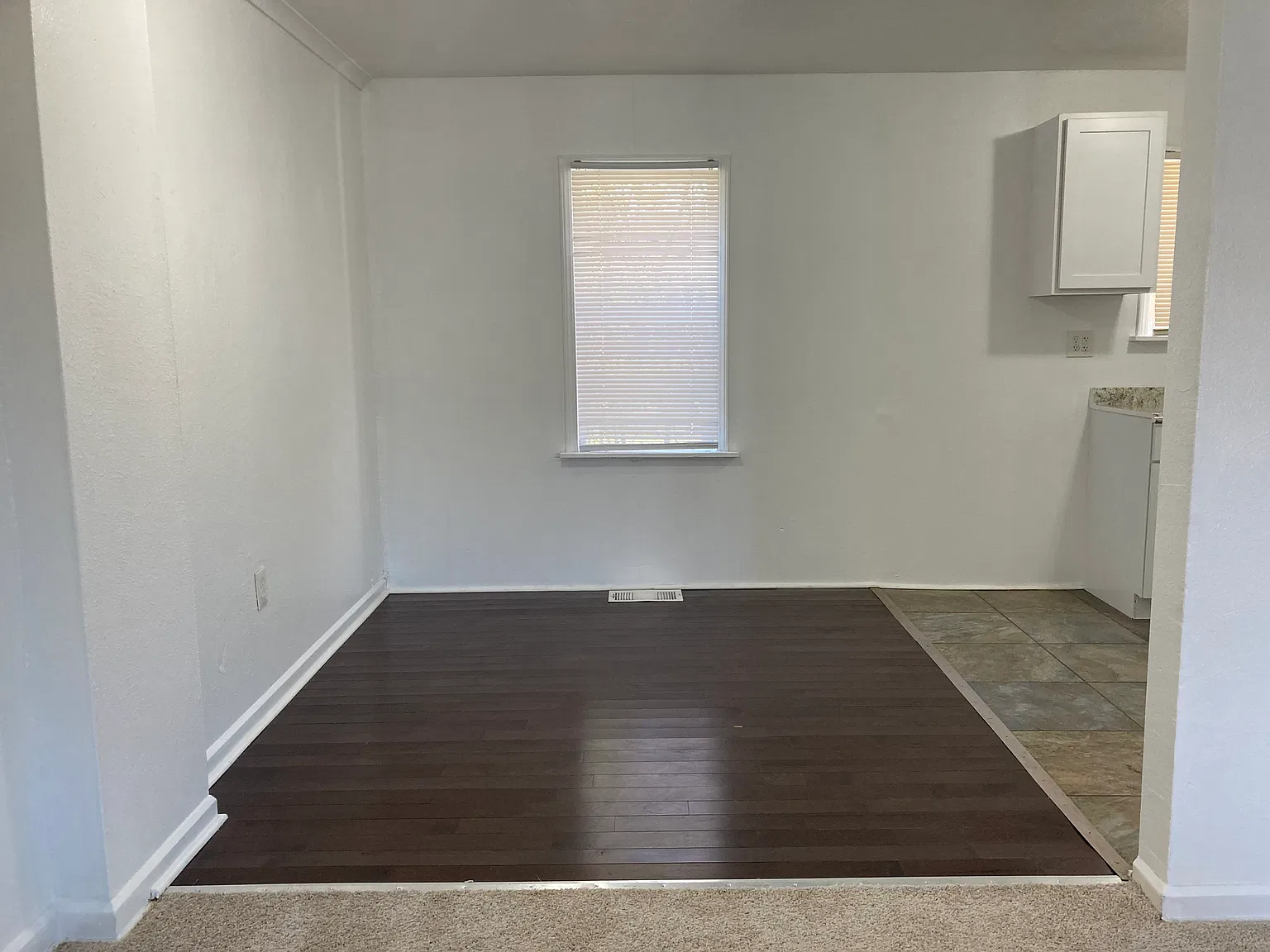 2 bed, 800 sqft, $775 — Photo 3