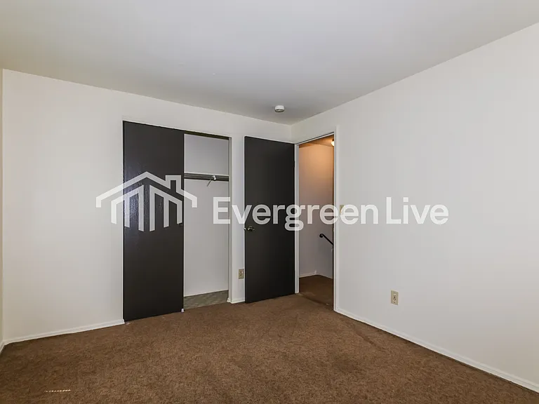8072 Mount Everest St — Photo 14